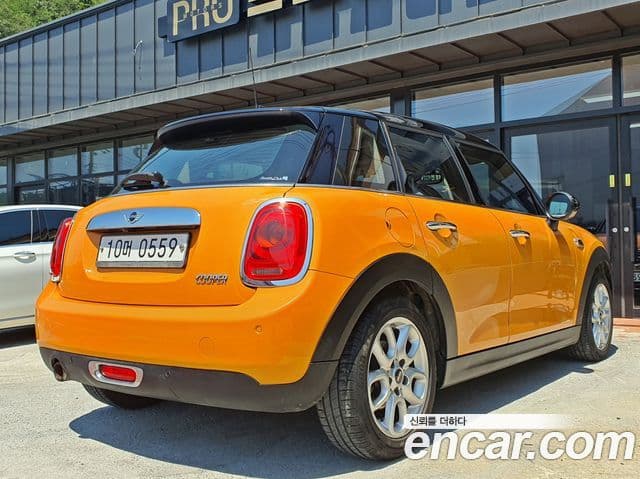 Mini Cooper 3세대, 2016 3