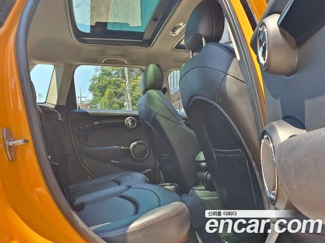 Mini Cooper 3세대, 2016 7