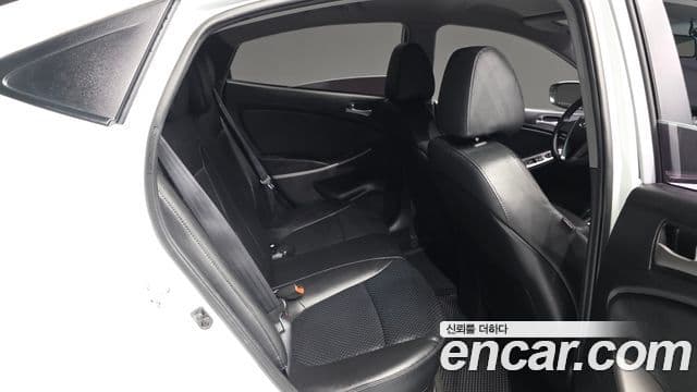 Hyundai Accent(новый кузов / новое поколение) дизель 1.6 VGT Smart, 2016 12