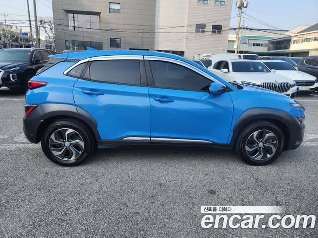 Hyundai The / новый New Kona гибрид Modern, 2021 4
