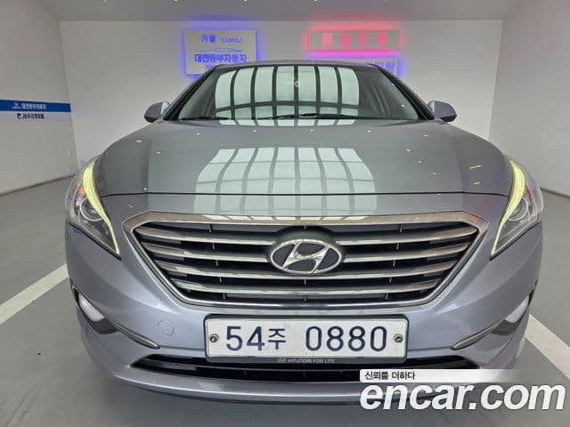 Hyundai LF Sonata Special, 2017 3