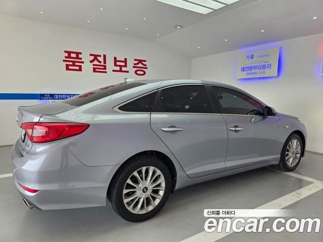 Hyundai LF Sonata Special, 2017 12