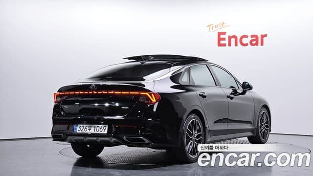 Kia K5 3세대 Signature, 2020 2