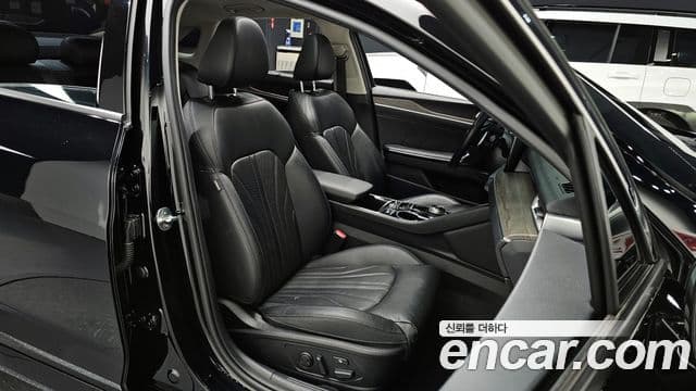 Kia K5 3세대 Signature, 2020 10