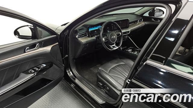 Kia K5 3세대 Signature, 2020 11