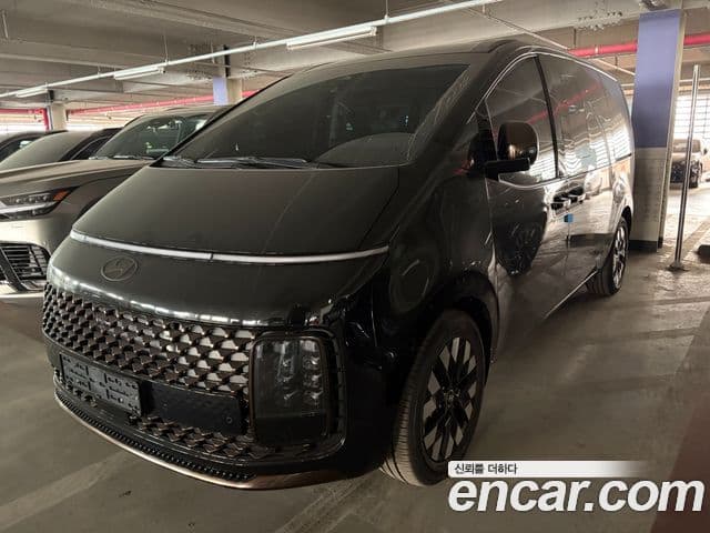 Hyundai Staria Inspiration, 2025 1