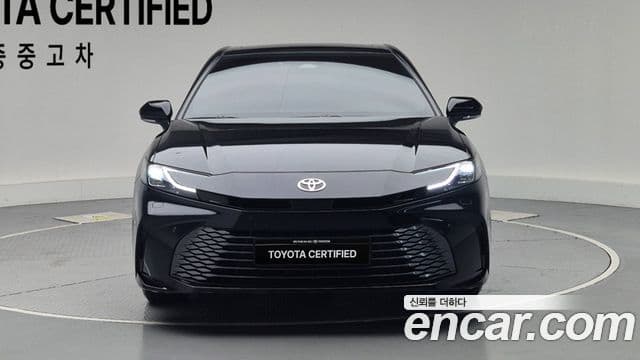 Toyota 캠리 (XV80) 2.5 XLE гибрид, 2025 3