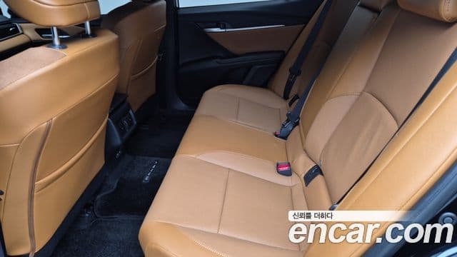 Toyota 캠리 (XV80) 2.5 XLE гибрид, 2025 11