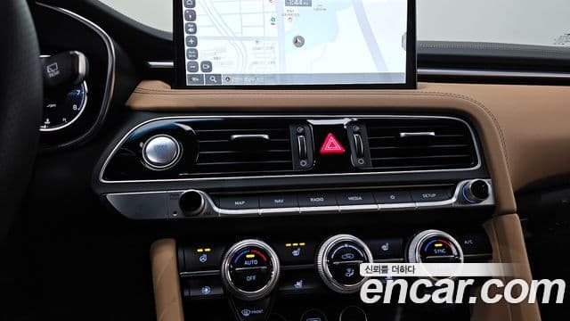 Genesis The / новый New G70 슈팅브레이크, 2023 15