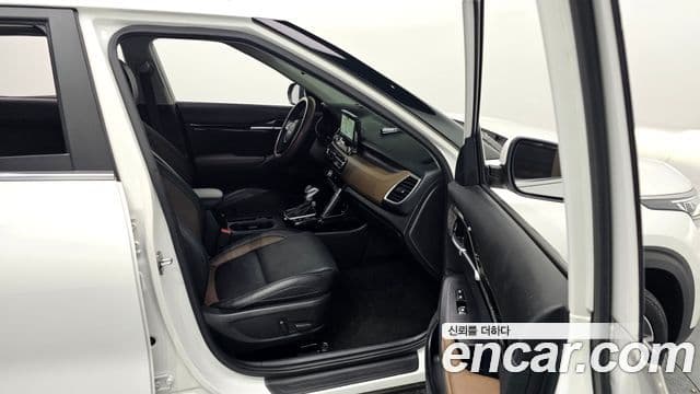 Kia Seltos Signature, 2022 11