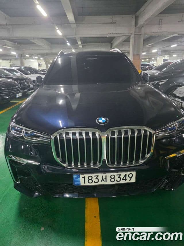 BMW X7 (G07) xDrive 40i M Sport 6인승, 2022 8