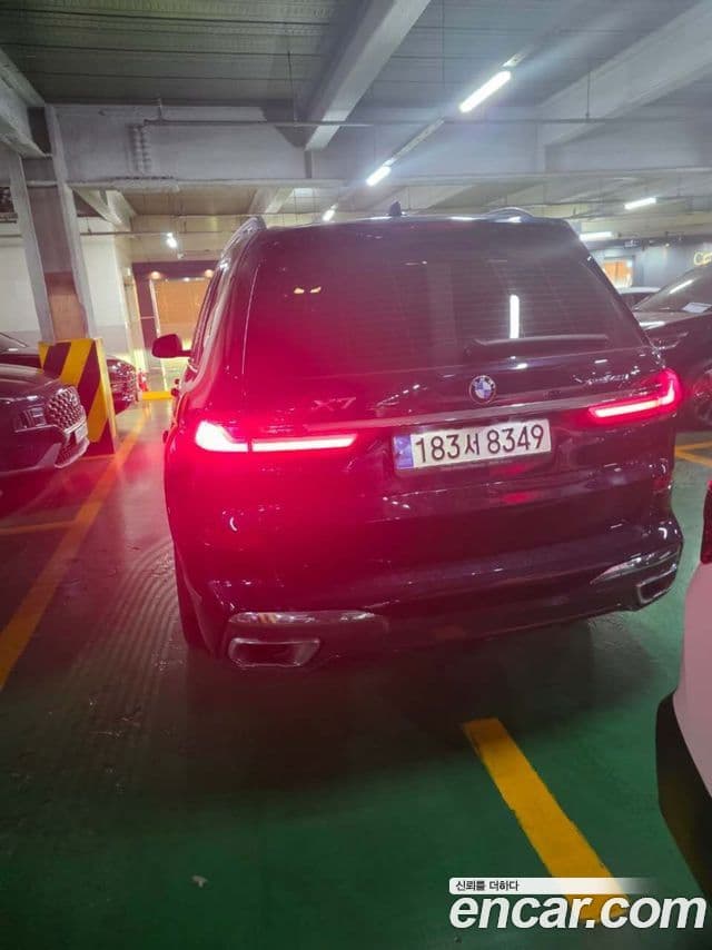 BMW X7 (G07) xDrive 40i M Sport 6인승, 2022 6