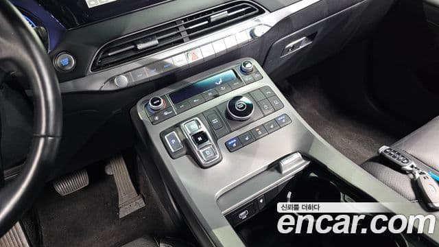 Hyundai Palisade Prestige, 2022 9