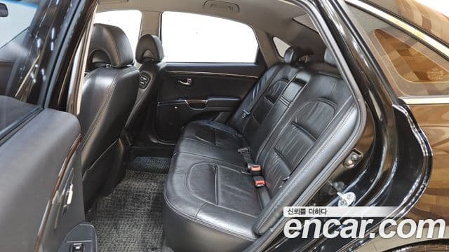 Hyundai Grandeur New Luxury LPI Q270 для людей с инвалидностью, 2009 9