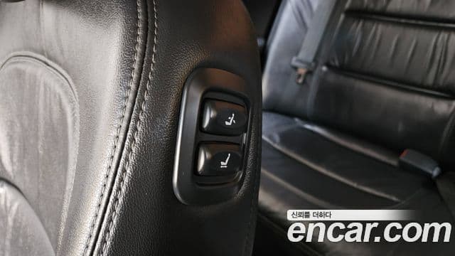 Hyundai Grandeur New Luxury LPI Q270 для людей с инвалидностью, 2009 18