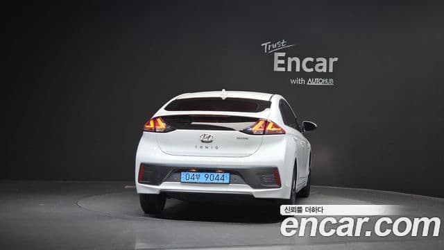 Hyundai The / новый New Ioniq Электрический (Electric), 2020 4