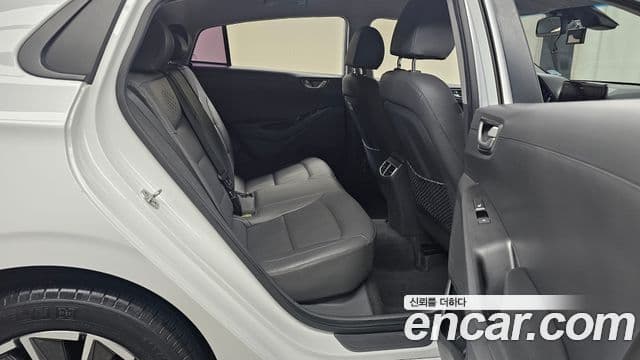 Hyundai The / новый New Ioniq Электрический (Electric), 2020 12