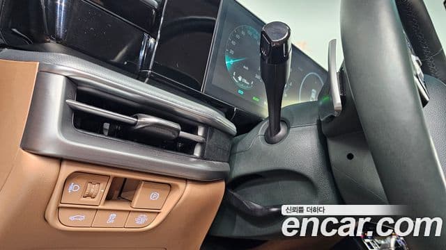 Hyundai Grandeur гибрид (GN7) Premium, 2023 14