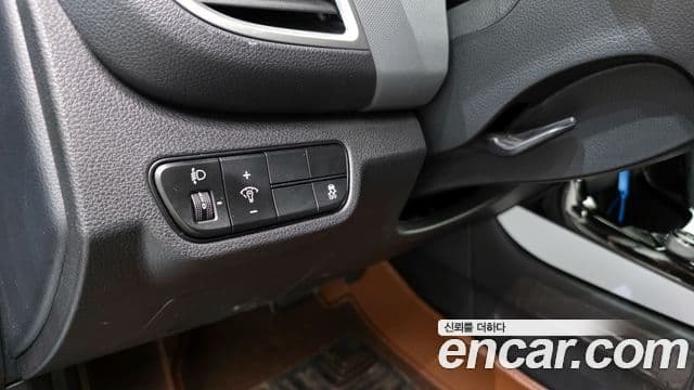 Kia The / новый New Seltos Trendy, 2024 15