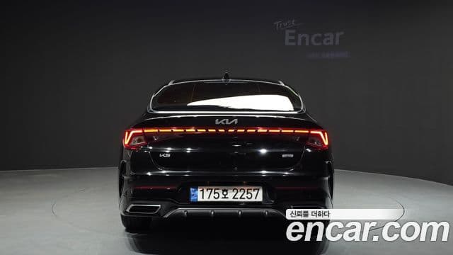 Kia K5 гибрид 3세대 Signature, 2023 4