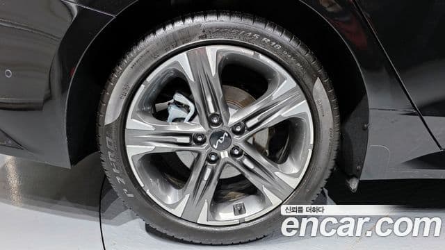 Kia K5 гибрид 3세대 Signature, 2023 все фото