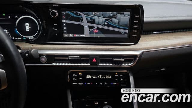 Kia K5 гибрид 3세대 Signature, 2023 16