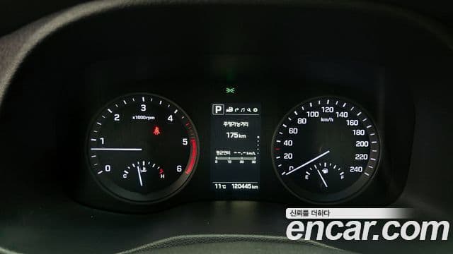 Hyundai All New Tucson Modern, 2016 8