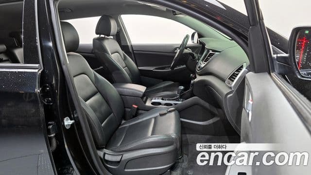 Hyundai All New Tucson Modern, 2016 10