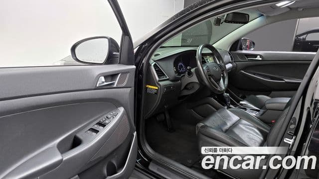 Hyundai All New Tucson Modern, 2016 11