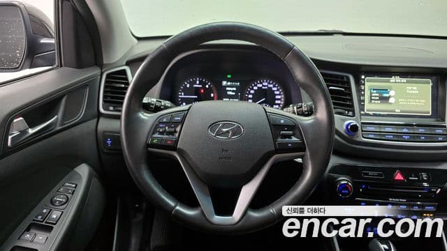 Hyundai All New Tucson Modern, 2016 13