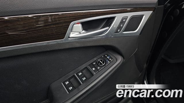 Genesis G80 Luxury, 2018 17