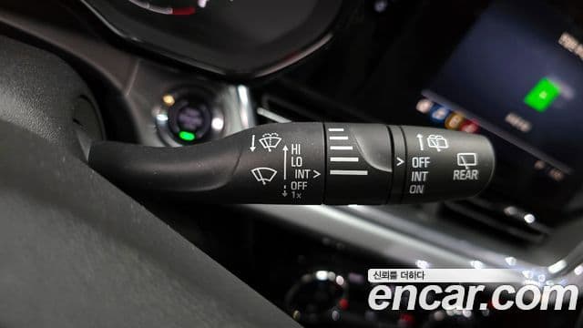 Chevrolet(GM대우) Trax кроссовер 1.2 LT, 2024 18