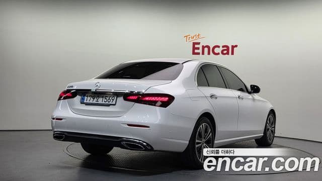 Mercedes-Benz E-класс W213 Avantgarde, 2021 2