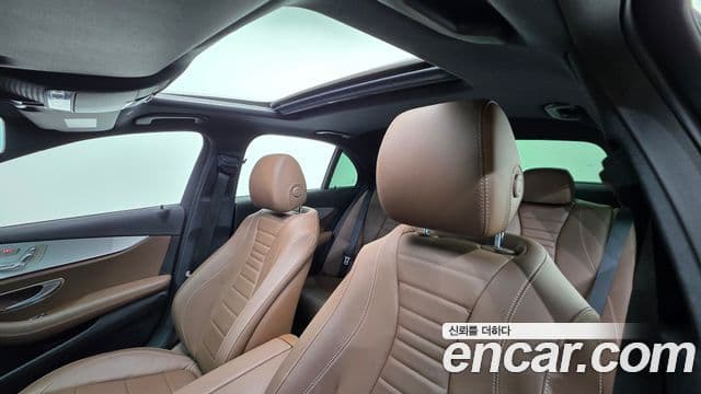 Mercedes-Benz E-класс W213 Avantgarde, 2021 12