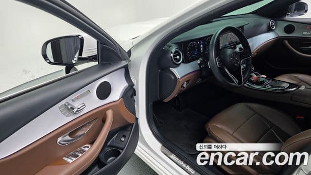 Mercedes-Benz E-класс W213 Avantgarde, 2021 13