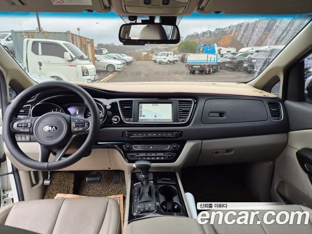 Kia All New Carnival President, 2018 10