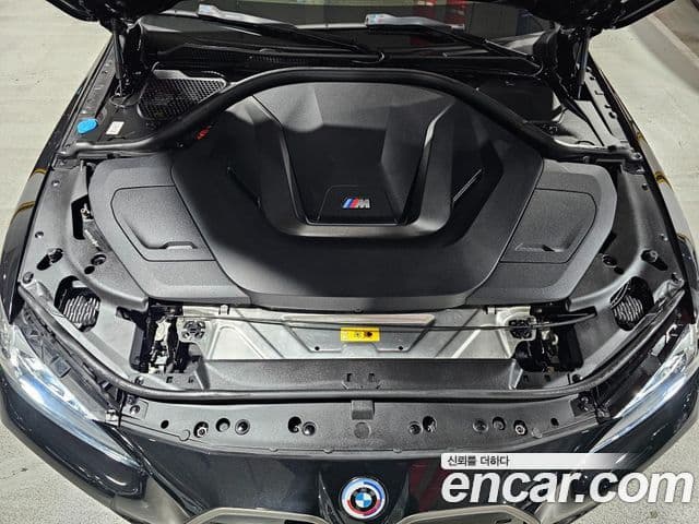 BMW i4, 2023 6