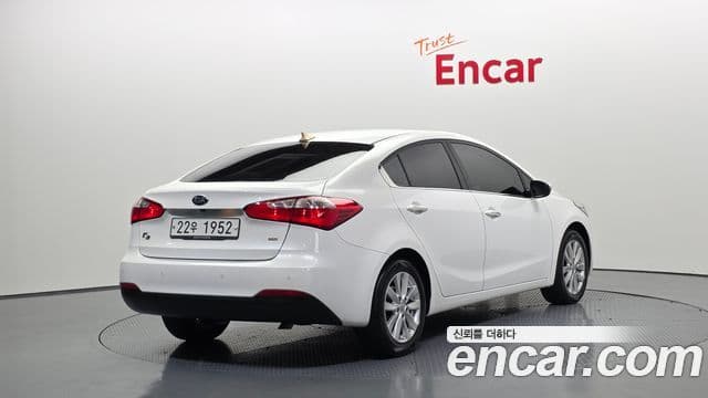 Kia K3 Trendy, 2013 2