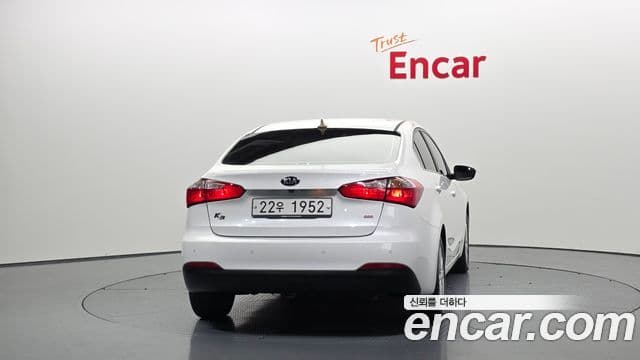 Kia K3 Trendy, 2013 4