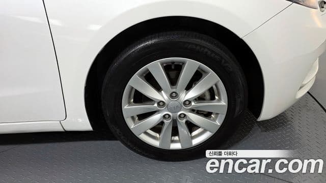 Kia K3 Trendy, 2013 все фото