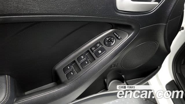 Kia K3 Trendy, 2013 18