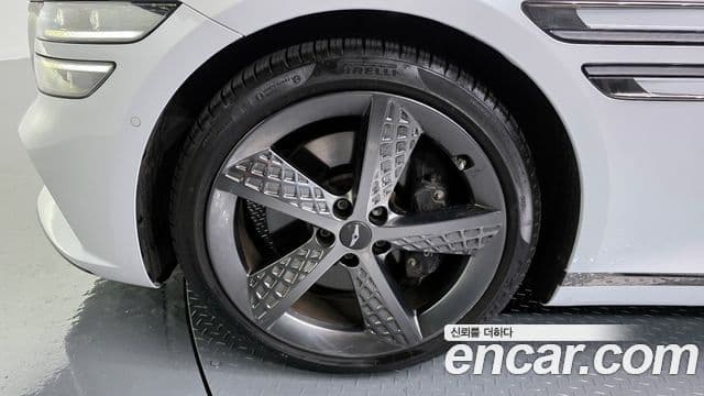 Genesis G80 (RG3) бензин 2.5 турбо AWD, 2023 все фото