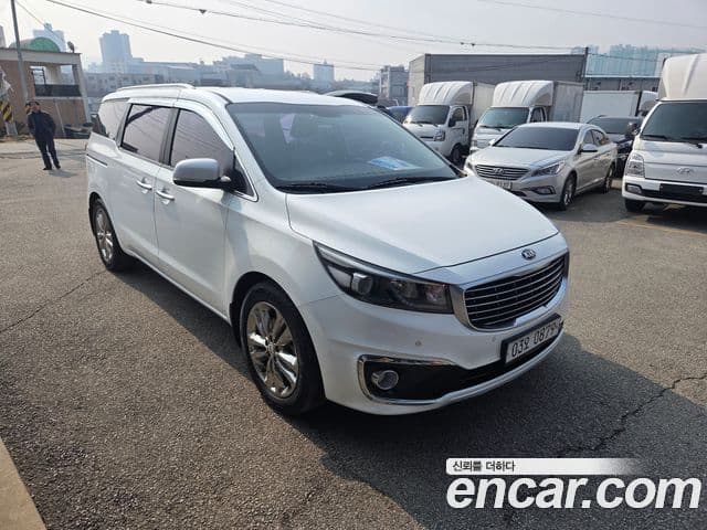 Kia All New Carnival Prestige, 2016 2