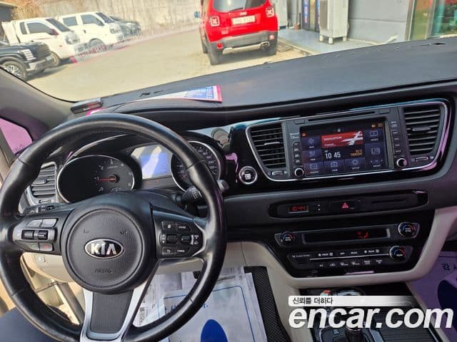 Kia All New Carnival Prestige, 2016 9