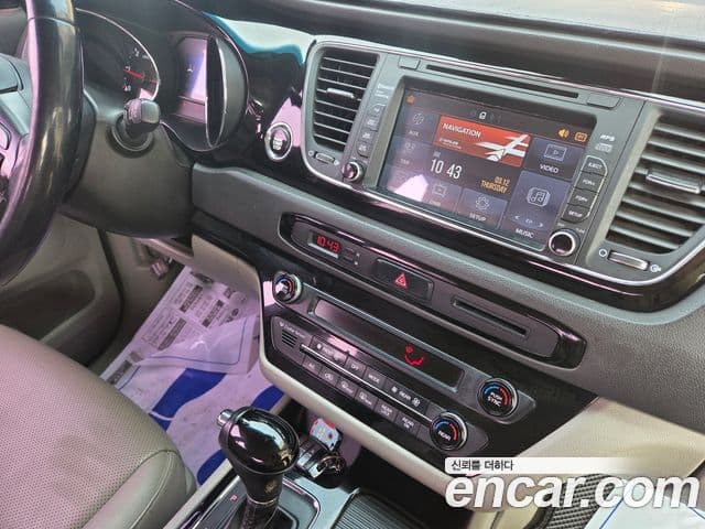 Kia All New Carnival Prestige, 2016 17