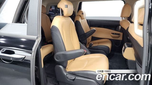 Kia Carnival 4세대 Prestige, 2023 12