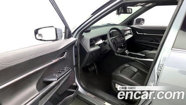 KG모빌리티(SsangYong) Torres T7, 2023 10