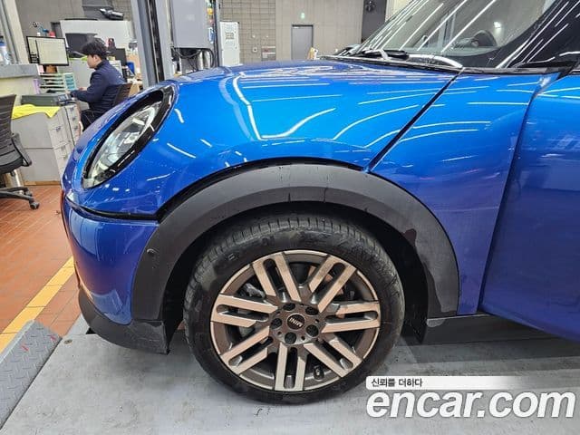 Mini Cooper C 4세대 Classic, 2025 все фото