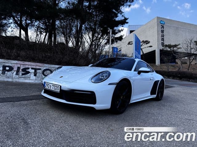 Porsche 911 (992) Carrera, 2021 1