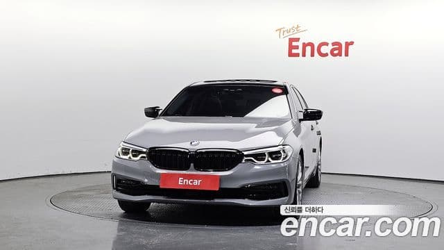 BMW 5시리즈 (G30) 520d Luxury Plus, 2020 3